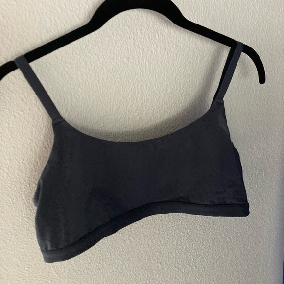 SKIMS Fits Everybody Bundle - Picture 3 of 3